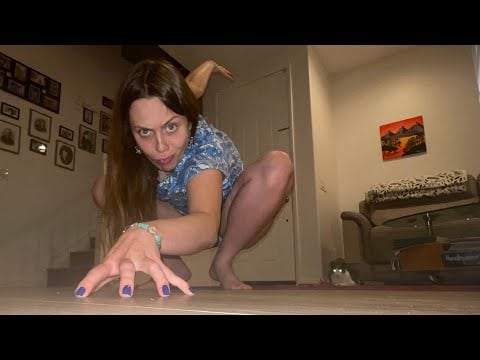 ASMR LOFI/ Scratching on random surfaces. Carpet scratching, table scratching, up close looped