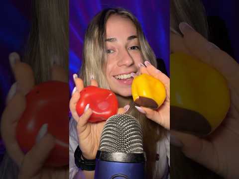 ASMR SQUISHIES💛 #asmr #tingles #visualtingle #mouthwhisper #argentina