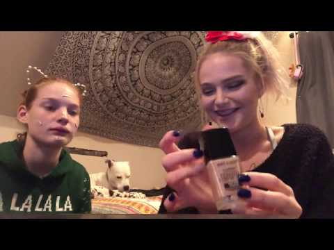 Asmr|| doing my sisters Christmas makeup