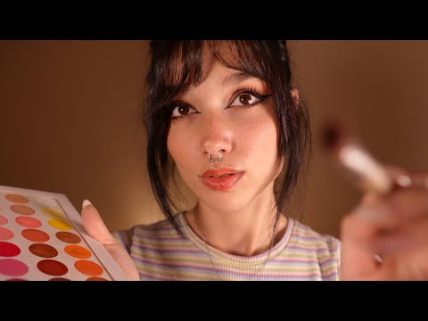 ASMR te maquillo | ASMR Soft Spoken 🌙