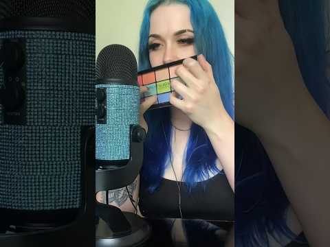 what’s your fav colour? #asmr #tapping #asmrtapping #asmrsounds