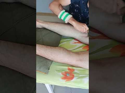 DEEP RELAXATION WITH HAMSTRING MASSAGE #satisfying #relaxing #asmr #shorts #massage