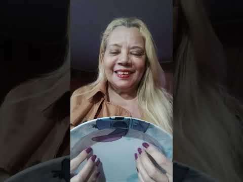 ASMR # short  Tappings no prato de plástico.  Para dormir. 🥱🥱