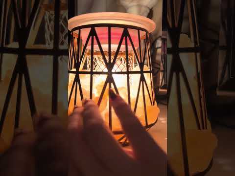 ASMR: satisfying tapping sounds on my pink Himalayan salt, Wax melt warmer. ✨💤 #asmr ￼