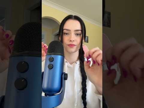 ASMR mic scratching 💅🏻 #asmr #micscratching