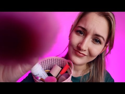 ASMR Roleplay Tóxico: FAZENDO SUA MAQUIAGEM E CRITICANDO SEU ROSTO