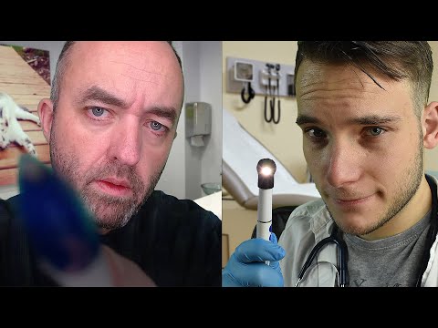 ASMR Collab: Eye Examination - Traditional Medical Role Play | With Dr Muzz