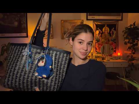 asmr what’s in my bag 💙 ྀིྀ (storytelling, over-explaining, tapping)