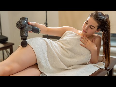 BODY MASSAGE WITH A PERCUSSION MASSAGER - TESTING THE MASSAGE GUN