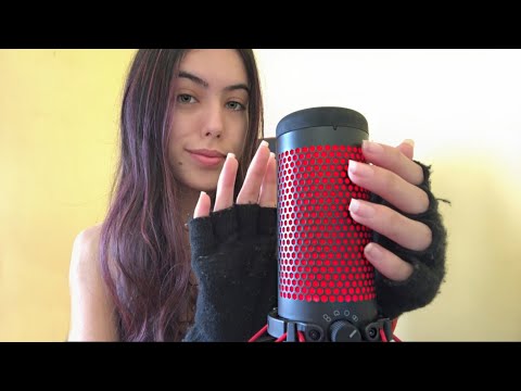 ASMR- MASSAGEANDO SEUS OUVIDOS COM LUVAS!