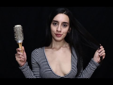 ASMR - PEINANDO MI CABELLO