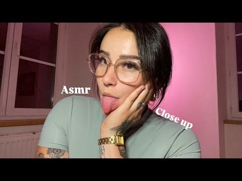 ASMR FR- Blabla chuchoté super proche du micro (close up intense)