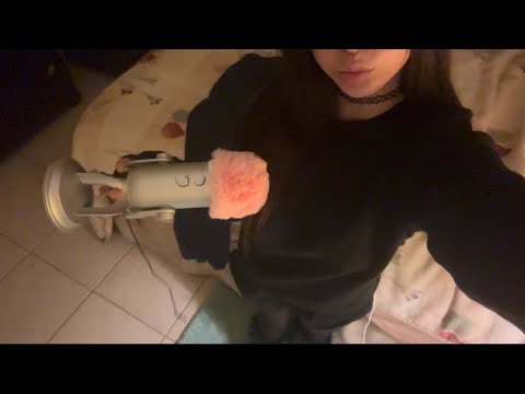 ASMR Fit check (fabric sounds)