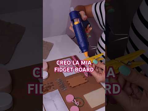 Mi sono bruciata un dito 😅 #asmrita #shortasmr #fidgetboard