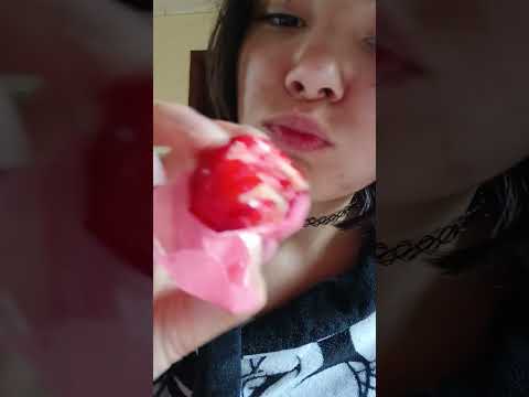 ASMR- comendo morango do amor🍓❤️ #relax #vamosrelaxar #asmr #asmrsounds #tingles