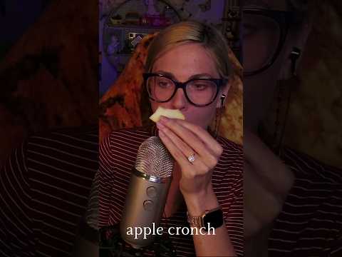 Apple Cronching #asmr #relaxing #twitch #asmrsounds #tingles #youtubeshorts #relaxation #shorts