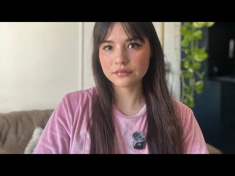 ASMR soft spoken mostrando mi maquillaje 