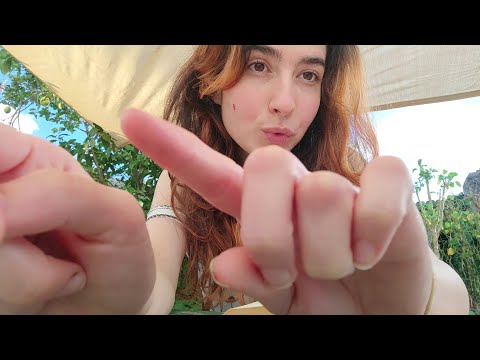 ASMR Toco TU CARITA y te hablo SUAVECITO 🌻Para DORMIR