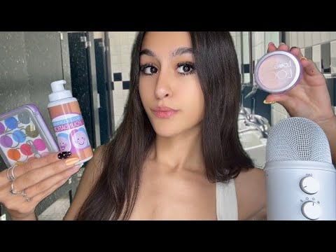 ASMR| Nice girl does YOUR plastic makeup in the SCHOOL bathroom😳