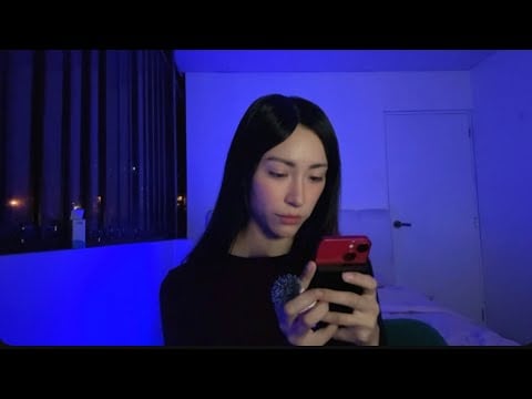 Recepciónista se encierra en tu habitacion🤫-ROLEPLAY-ASMR
