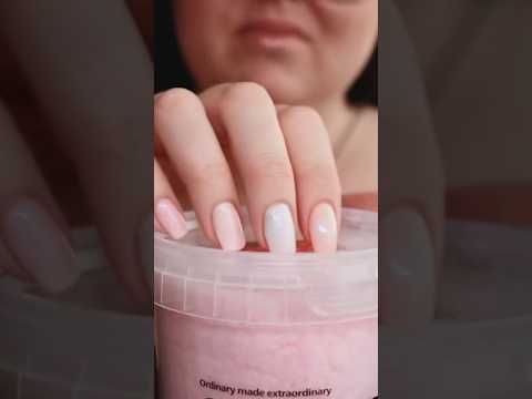 #tingles #relax #sleep #relax #asmrshorts #satisfying #tapping #tappingasmr #josefinasmr