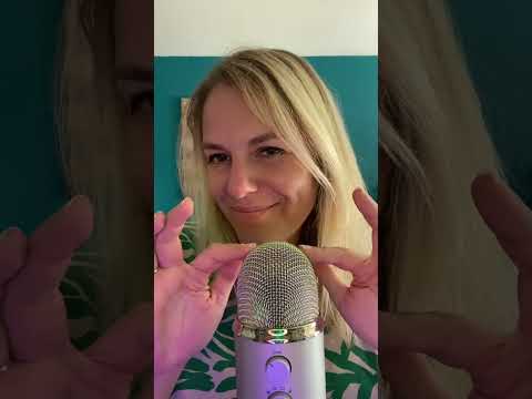 ASMR FR / Du scotch pour le plein de frissons #asmrfr #shortsasmr #asmr