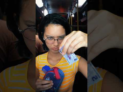 pov penteando seu cabelo por 5$ reais no ônibus #asmr