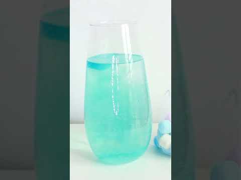 Fizzy bathbomb ASMR #fizzysounds #asmr #bathbombasmr #asmrbathbomb