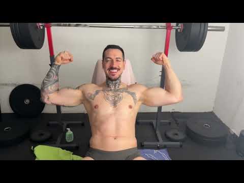 Professional chest massage for a bodybuilder performed by an athlete - ASMR