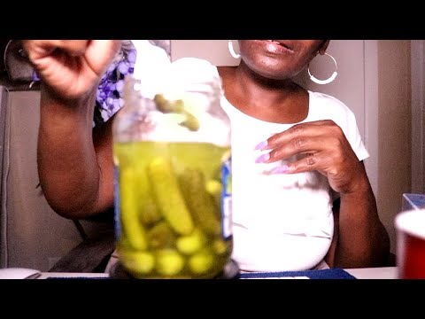 Pickle ASMR Eating Sounds Crush/Crunch/Crisp/Smacking