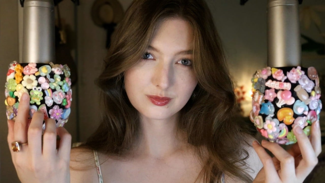 ASMR Scratching Charms on Mics & Whispered Rambles 💖 Ear to Ear