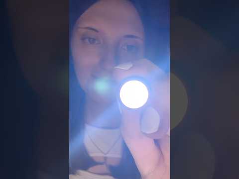 Follow the light ASMR 🔦😴 #asmr #asmrita #followthelight #visualtrigger #visual #shorts