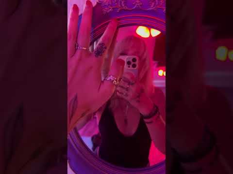 Mirror mirror 🪞 #triggersforsleep #relax #asmrtapping #asmrtappingsounds #asmrtriggersforsleep