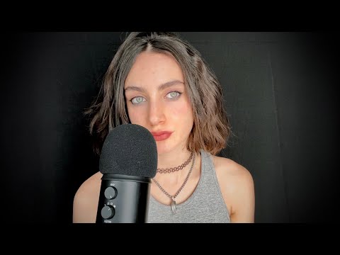 ASMR SUSURROS BIEN CERCA DEL MIC // Asmr Argentina