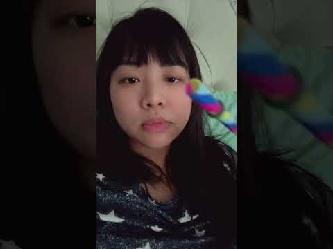 No makeup and tippy taps #asmr #tappingasmr