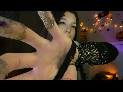 🕸️ASMR Быстрый неразборчивый шепот+паутинка с визуалками | whisper and a cobweb