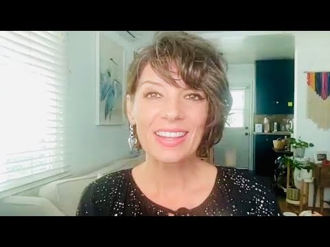 JOIN ME LIVE! I'll Answer Your Questions and Guide You Into A Group Hypnosis Session