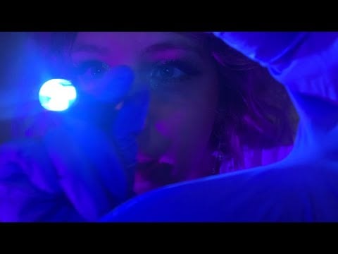 💤FAST AND CHAOTIC ASMR: SPIT PAINT EYE EXAM WITH FLASHLIGHT AN DLATEX GLOVES! (1 minute ASMR)💤