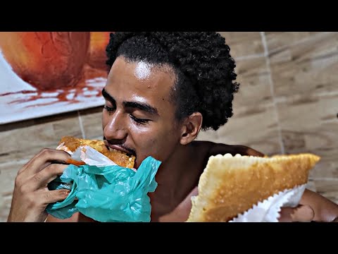 ASMR 🇧🇷 PAULISTA X CARIOCA, QUAL MELHOR SABOR? #mukbang 😍 #asmr #mouthsounds 👅💦