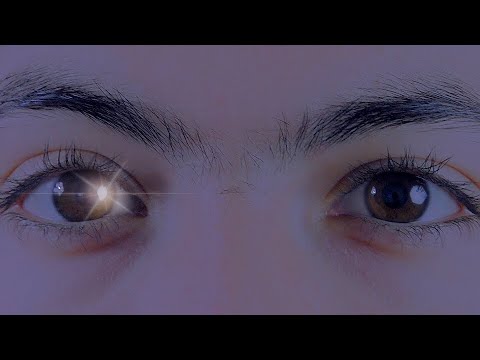 ASMR || hypnotizing you with my eyes