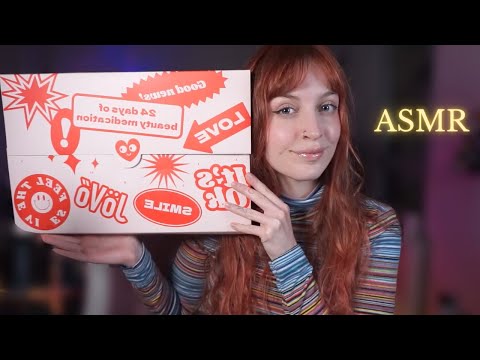 ASMR Abriendo calendario de adviento de maquillaje