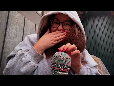 ASMR UTOMHUS - Kommer nån se mig?