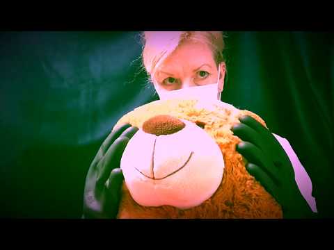 RUBBER GLOVES 🙌  ' teddy bear hospital '🐻🏥😷 massage, squeeze ,brush [[ASMR]]
