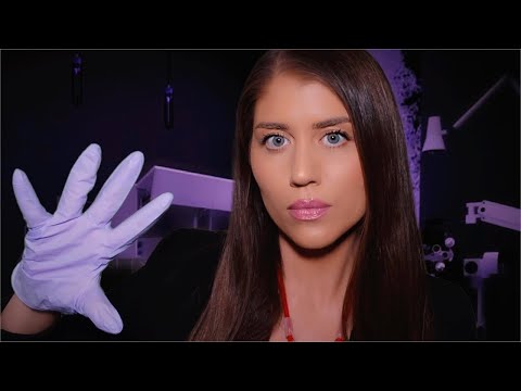 Fast ASMR - 5 Minute Cranial Nerve Exam 🇮🇹 (Italian Accent)