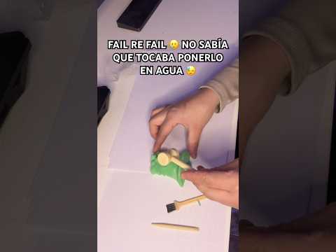 Me costó romperlo 😔 F #asmr #relax #visualtingle #asmrcommunity #tingles #youtubeshorts #love