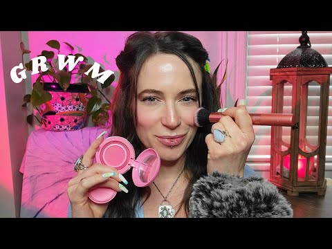 ASMR - GRWM Doing my Makeup - Get to Know Me 💄