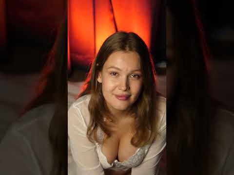 Am I the distraction you needed? #asmrsounds #brunette #asmr #asmrsounds #relaxing #cute
