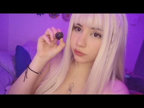 ASMR - Comiendo uvitas 🍇