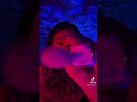 #asmr mouth sounds (lip gloss)