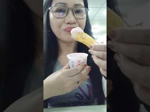 CHICHARON AND YOGURT #shortsfeed #americanmukbangers #shortvideo #viralvideo #viralshort #asmrvideo